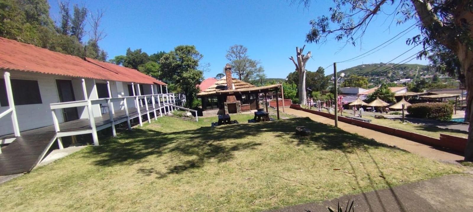 Complejo Laderas Del Cerro Hotel ปีรีอาโปลิส ภายนอก รูปภาพ